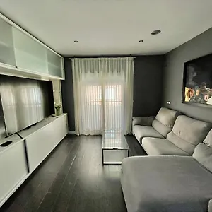 https://piso-moderno-en-el-centro-de-almera-con-plaza-de-garaje.es-andalucia.com