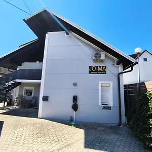 https://jo-ma-apartment-with-safe-parking.hotels-in-ljubljana.com