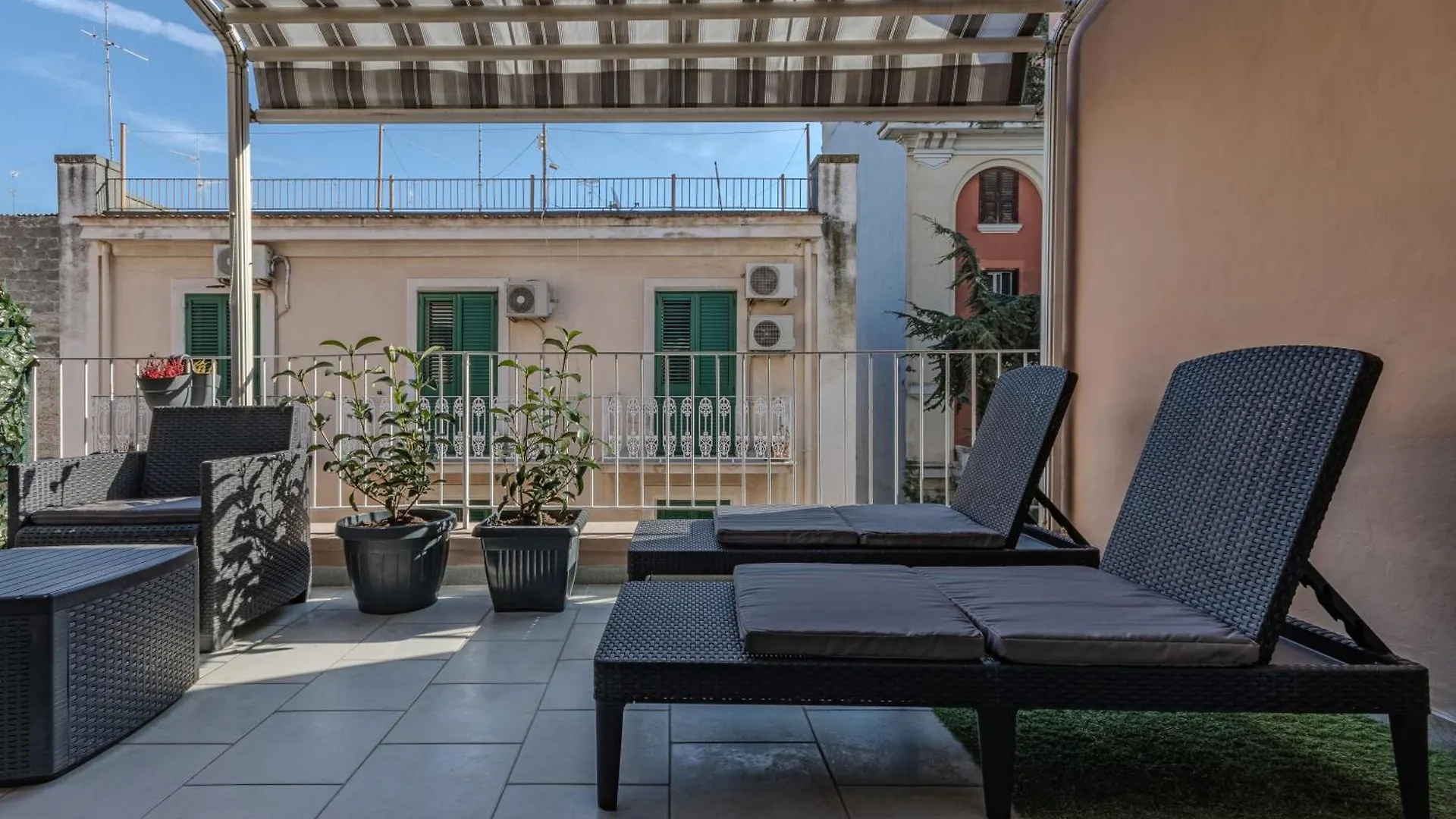 Eritrean Terrace Daire Bari İtalya